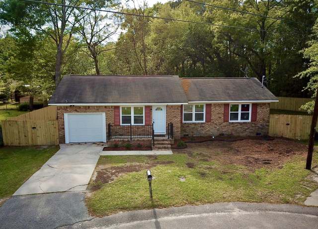 Property at 109 Tupelo Dr, Summerville, SC 29485, 3 beds, 2 baths