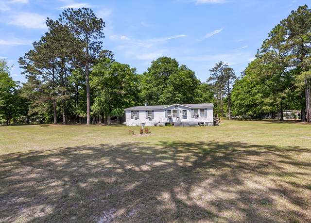 Property at 206 Mookees Ln, Cross, SC 29436, 3 beds, 2 baths