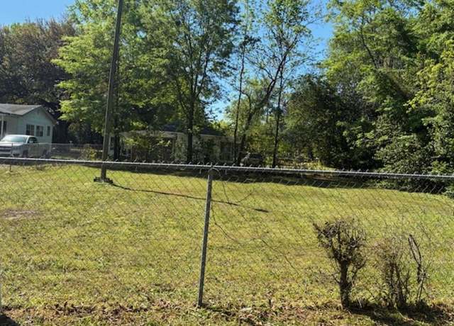 Property at 26 W W. Moore St, Sumter, SC 29150