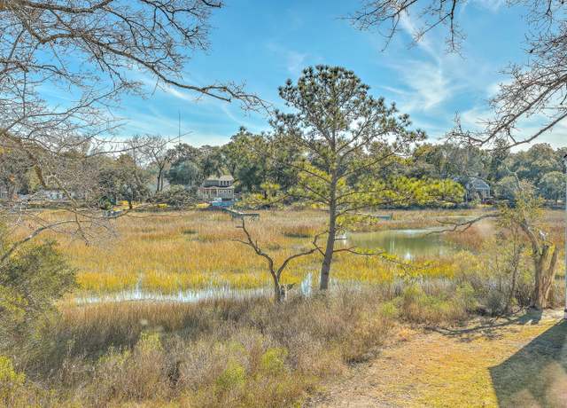 Property at 1158 Village Creek Ln #4, Mount Pleasant, SC 29464, 2 beds, 2 baths