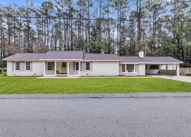Property at 123 Sharon Dr, Walterboro, SC 29488, 3 beds, 2.5 baths
