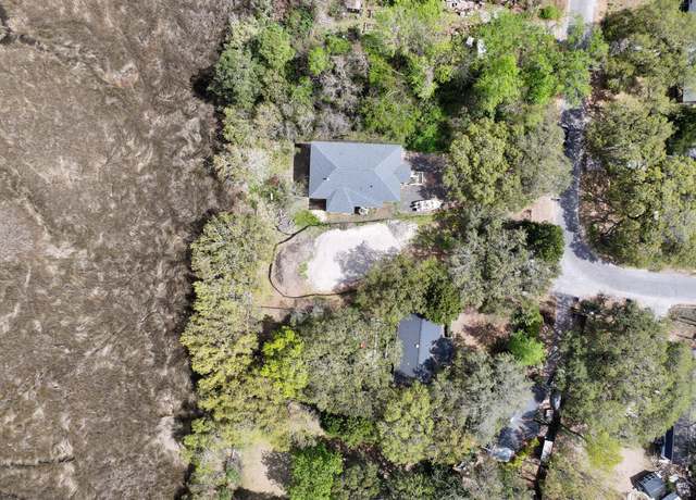 Property at 1552 N Avalon Cir, Charleston, SC 29407