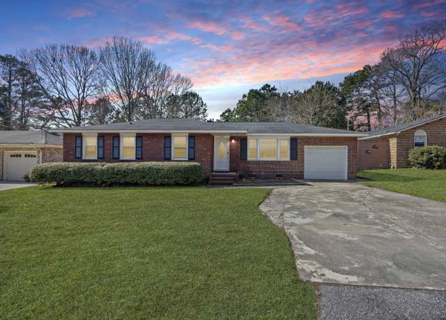Property at 1264 Fort Dr, Hanahan, SC 29410, 3 beds, 2 baths