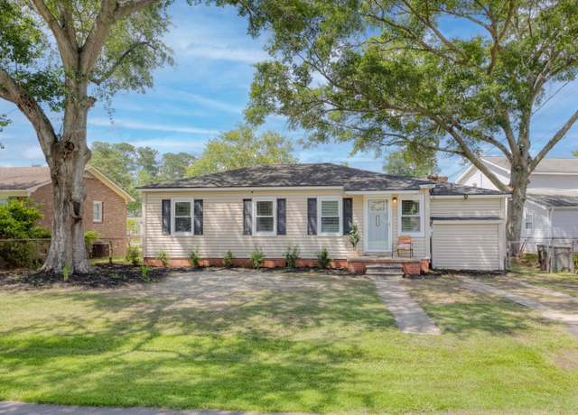 Property at 5904 Oak St, Hanahan, SC 29410, 4 beds, 2 baths
