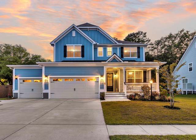 Property at 1511 Hopkins Ln, Mount Pleasant, SC 29466, 5 beds, 3.5 baths