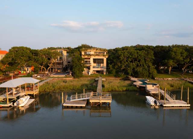 Property at 905 Palm Blvd, Isle Of Palms, SC 29451, 3 beds, 3.5 baths