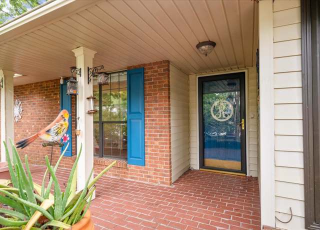Property at 39 Indigo Ln, Goose Creek, SC 29445, 3 beds, 2 baths