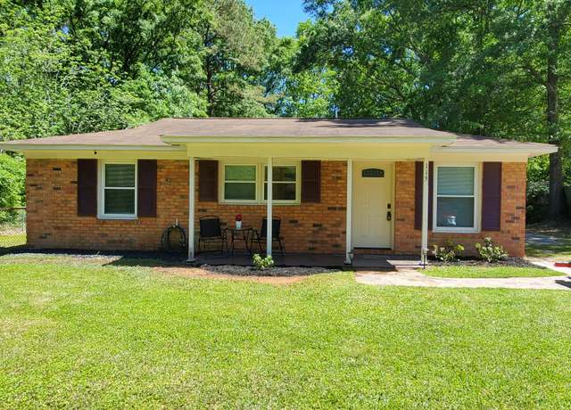 Property at 115 White Blvd, Summerville, SC 29483, 3 beds, 2 baths