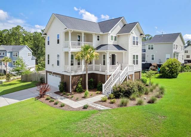 Property at 110 Martins Point Dr, Wando, SC 29492, 4 beds, 3 baths