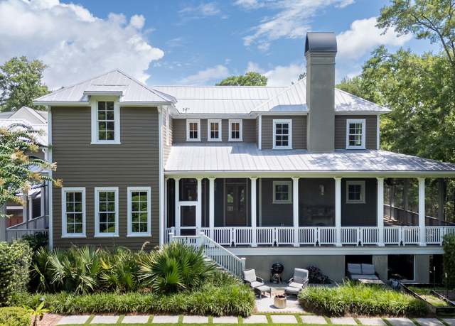 Property at 23 Robert Mills Cir, Mount Pleasant, SC 29464, 5 beds, 5.5 baths