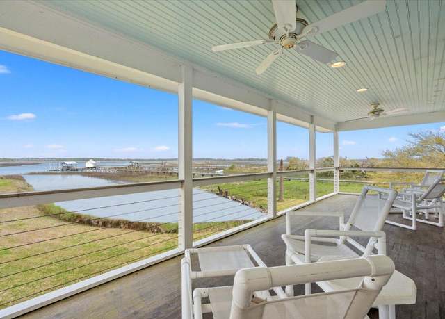 Property at 1214 Tabby Dr, Folly Beach, SC 29439, 5 beds, 4.5 baths
