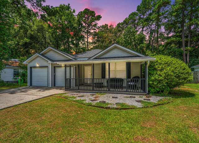 Property at 687 Ponderosa Dr, Charleston, SC 29414, 3 beds, 2 baths