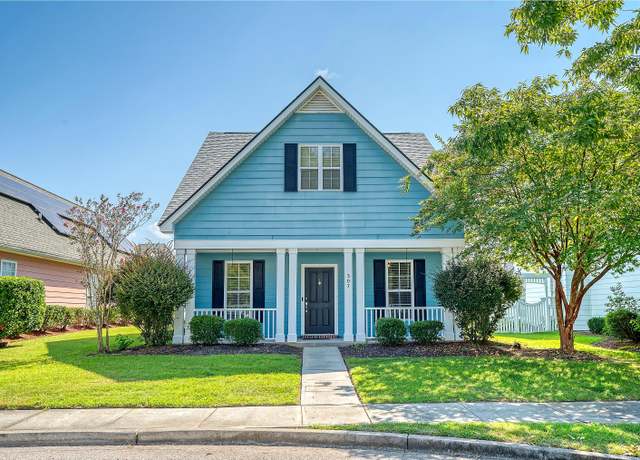 Property at 307 Pimpernel St, Summerville, SC 29483, 3 beds, 2 baths