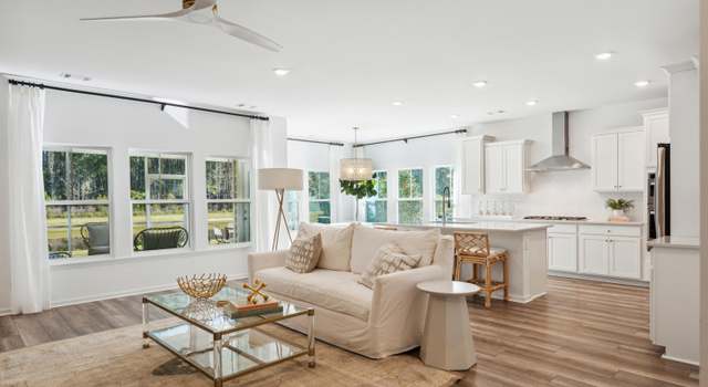 Photo of 107 Barker St, Summerville, SC 29486