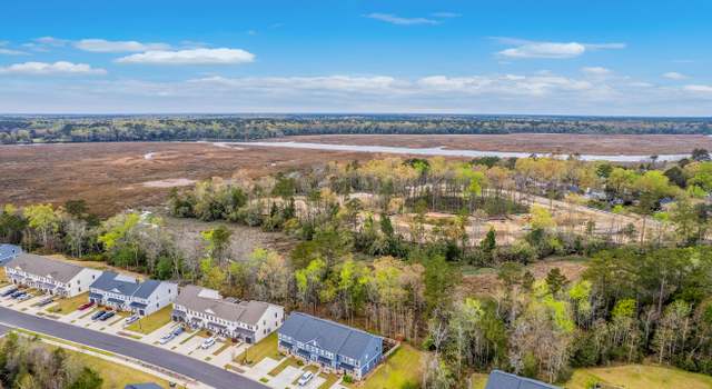 Photo of 7803 Park Gate Dr, Charleston, SC 29418