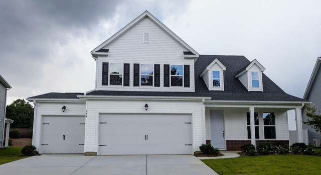 Photo of 143 Winding Grove Ln, Moncks Corner, SC 29461