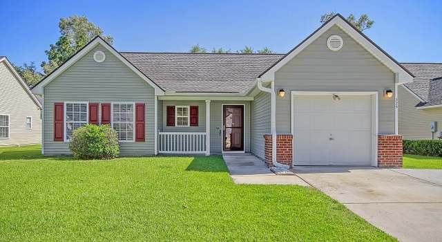 Photo of 325 Slow Mill Dr, Goose Creek, SC 29445