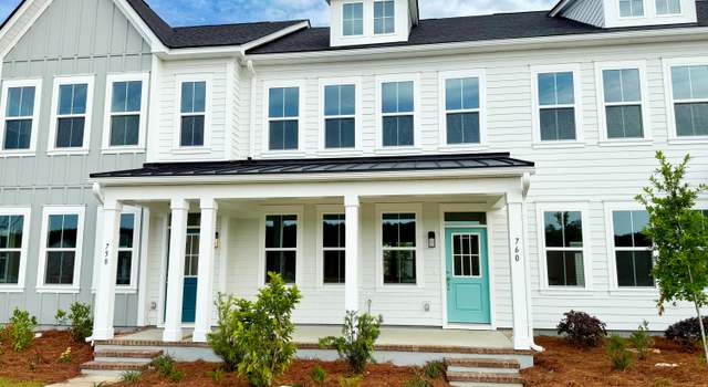 Photo of 760 Blueway Ave, Summerville, SC 29486