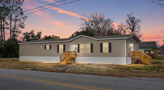 Photo of 115 Cedar Dr, Saint Stephen, SC 29479