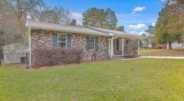Photo of 313 Fairlawn Dr, Moncks Corner, SC 29461