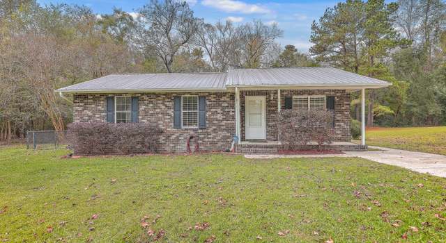 Photo of 313 Fairlawn Dr, Moncks Corner, SC 29461