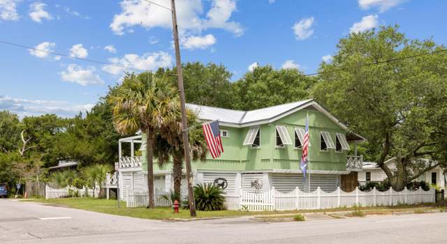 Photo of 2218 Myrtle Ave, Sullivans Island, SC 29482