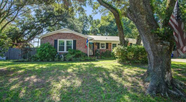 Photo of 1126 Brigantine Dr, Charleston, SC 29412