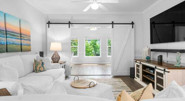 Photo of 1984 Folly Rd Unit B114, Charleston, SC 29412