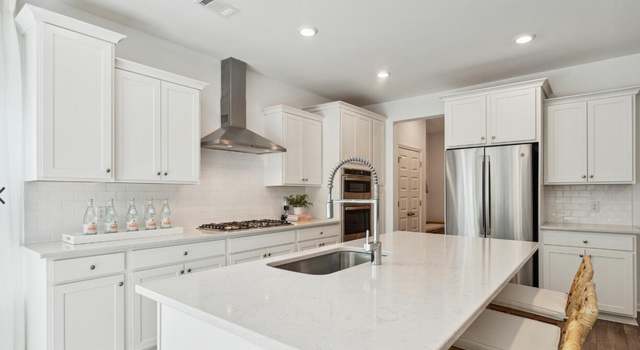 Photo of 104 Barker St, Summerville, SC 29486
