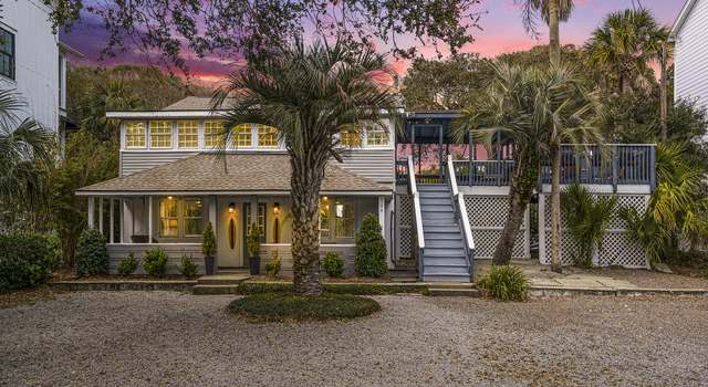 Photo of 504 W Ashley Ave, Folly Beach, SC 29439