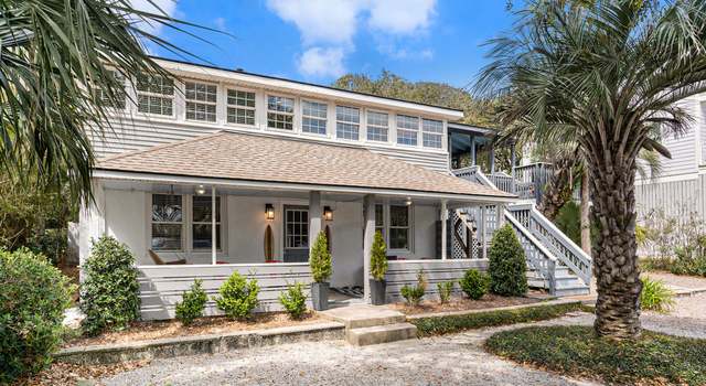 Photo of 504 W Ashley Ave, Folly Beach, SC 29439