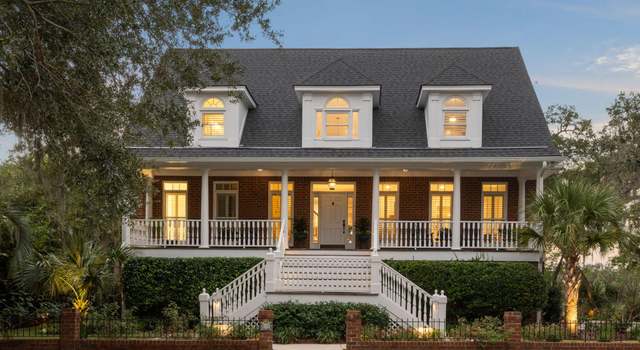 Photo of 681 Lake Frances Dr, Charleston, SC 29412
