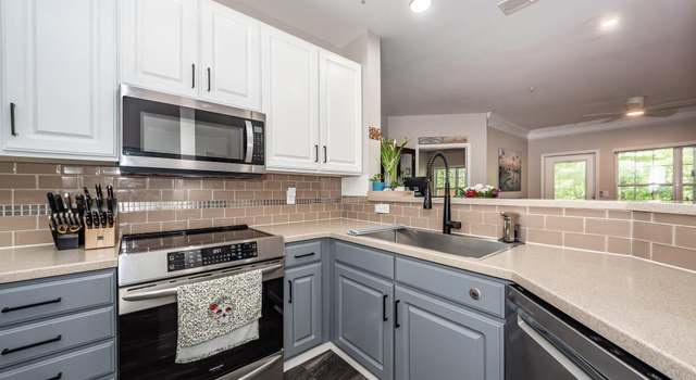 Photo of 1121 Basildon Rd, Mount Pleasant, SC 29466
