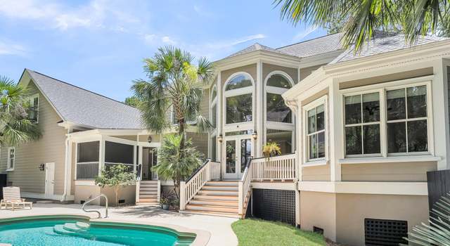Photo of 225 River Oak Dr, Mount Pleasant, SC 29464