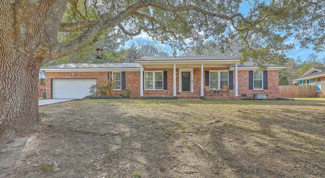 Photo of 1247 Oakcrest Dr, Charleston, SC 29412