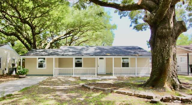 Photo of 1232 Hawthorne Cir, Hanahan, SC 29410