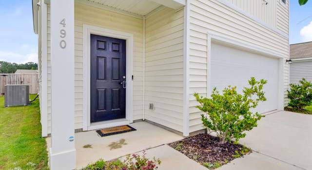 Photo of 490 Pender Woods Dr, Summerville, SC 29486