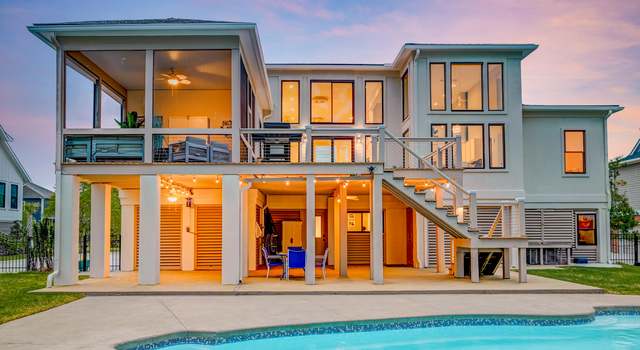 Photo of 2732 Canebreak Ln, Mount Pleasant, SC 29466