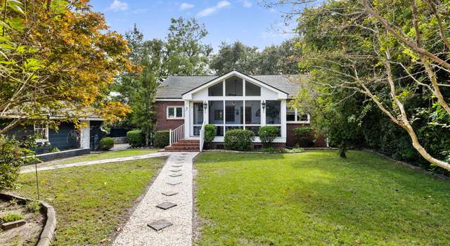 Photo of 717 Woodward Rd, Charleston, SC 29407