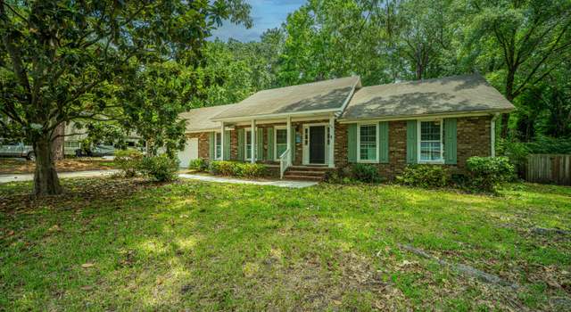 Photo of 215 Bramblewood Dr, Summerville, SC 29485