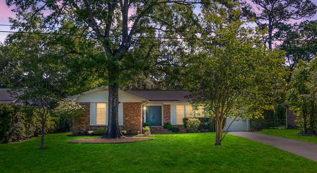 Photo of 32 Heathwood Dr, Charleston, SC 29407