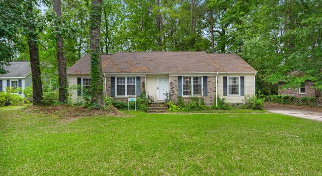 Photo of 116 Runnymede Ln, Summerville, SC 29485