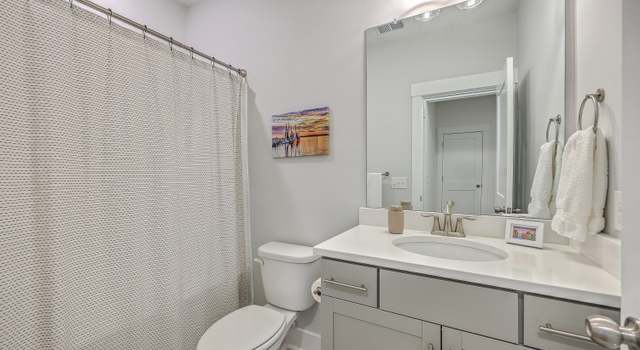 Photo of 320 Laurens View Ln, Charleston, SC 29492