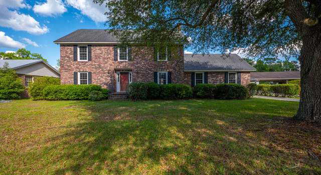 Photo of 305 Whitewood Ct, Moncks Corner, SC 29461