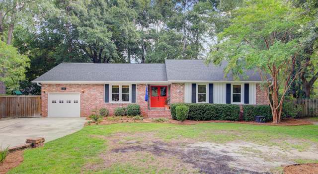 Photo of 977 Colonial Dr, Mount Pleasant, SC 29464