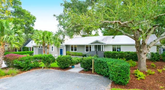 Photo of 333 Coinbow Dr, Mount Pleasant, SC 29464