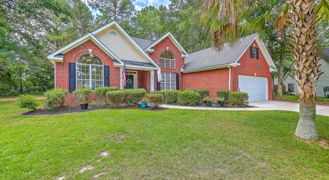 Photo of 704 Pointe Cir, Summerville, SC 29485