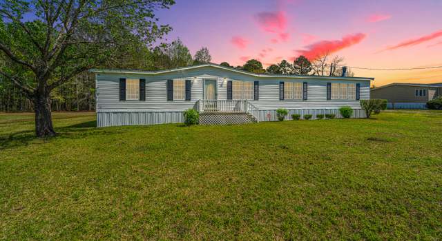 Photo of 102 Whetsell St, Reevesville, SC 29471