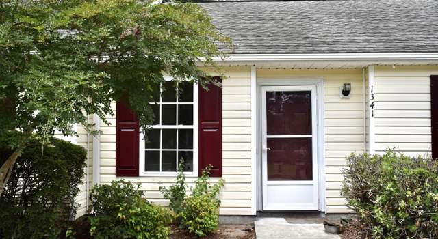 Photo of 1341 Pinnacle Ln, Charleston, SC 29412