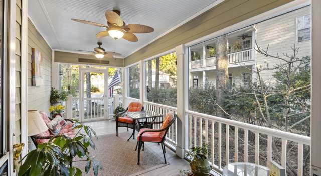 Photo of 645 Fair Spring Dr, Charleston, SC 29414